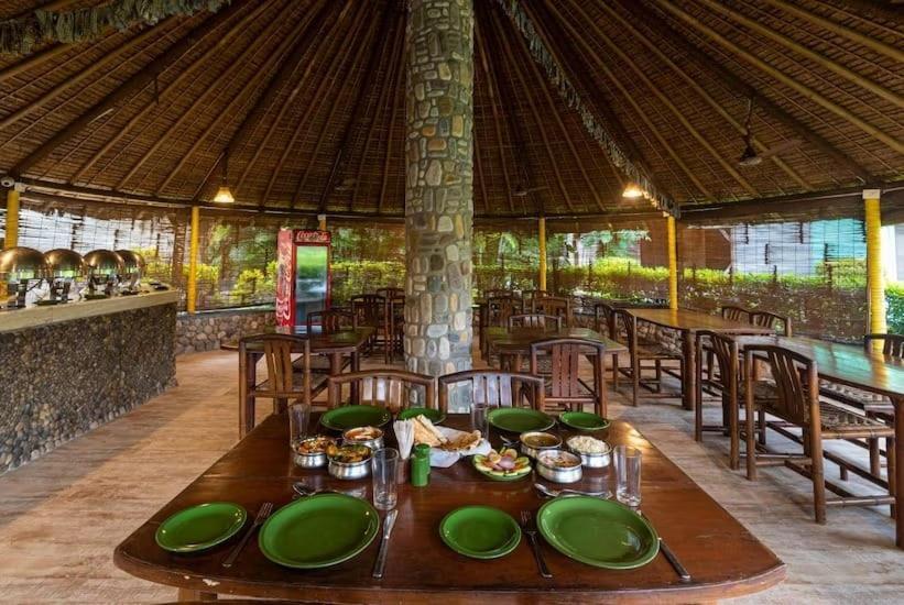 Corbett Wild Resorts & Spa Garjia Exteriér fotografie